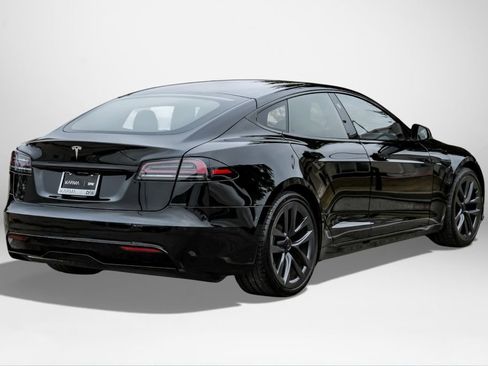 Used 2022 Tesla Model S Base image 6