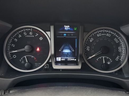 Used 2022 Toyota Tacoma SR5 image 14