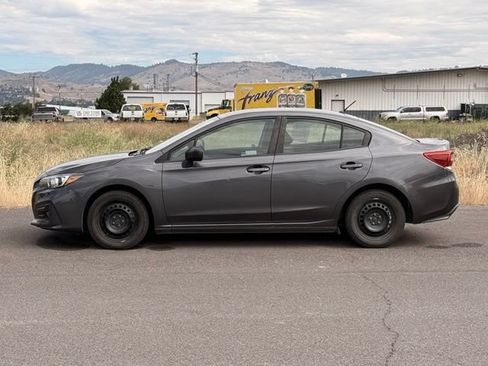 Used 2018 Subaru Impreza 2.0i AWD/4WD image 2
