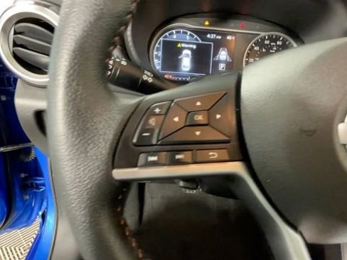 Used 2021 Nissan Versa SR w/ Convenience Package FWD image 22