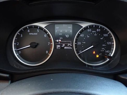 Used 2025 Nissan Versa S w/ Trunk Package FWD image 15