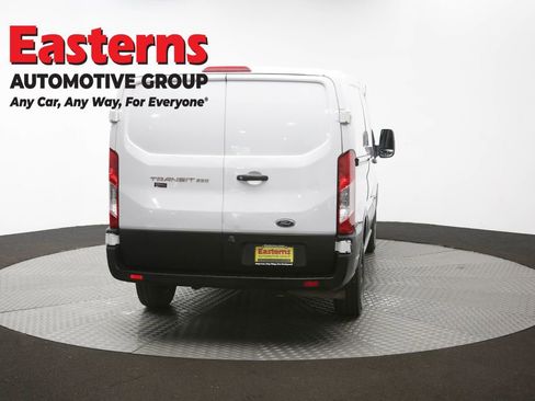 Used 2021 Ford Transit 250 Low Roof RWD image 38