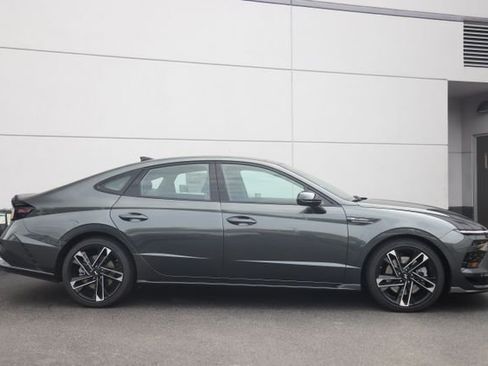 New 2025 Hyundai Sonata N Line image 2