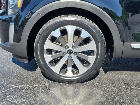 Used 2021 Kia Telluride S AWD/4WD image 5