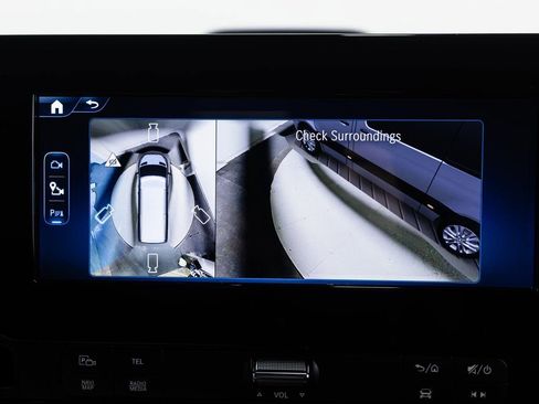 Used 2025 Mercedes-Benz Sprinter 2500 image 22