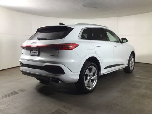New 2025 Audi Q5 Premium Plus AWD/4WD image 7