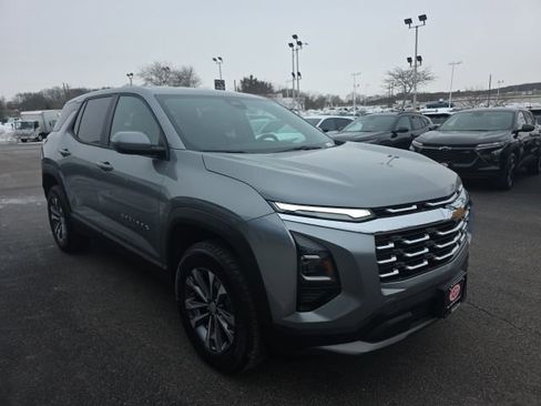 New 2026 Chevrolet Equinox LT w/ Convenience Package II image 1