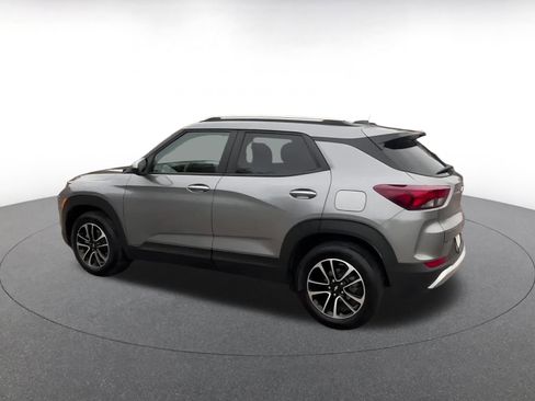 Used 2025 Chevrolet TrailBlazer LT image 10