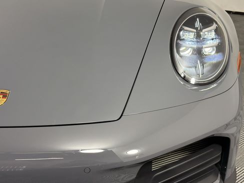 Certified 2025 Porsche 911 Carrera T RWD image 11