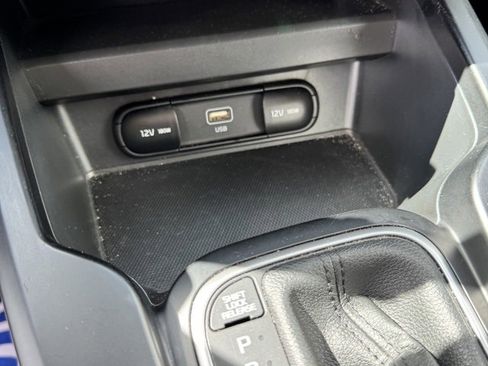 Used 2023 Kia Soul LX w/ Option Group 015 image 19