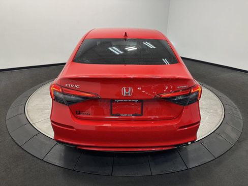 Used 2024 Honda Civic Sport image 5