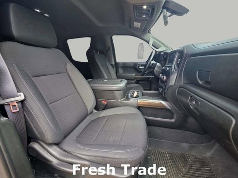 Used 2021 Chevrolet Silverado 1500 LT w/ Z71 Off-Road Package AWD/4WD image 11