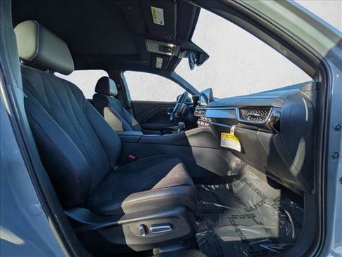 Certified 2025 Acura ADX A-Spec image 19