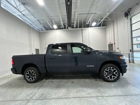 New 2026 RAM 1500 Laramie AWD/4WD image 5