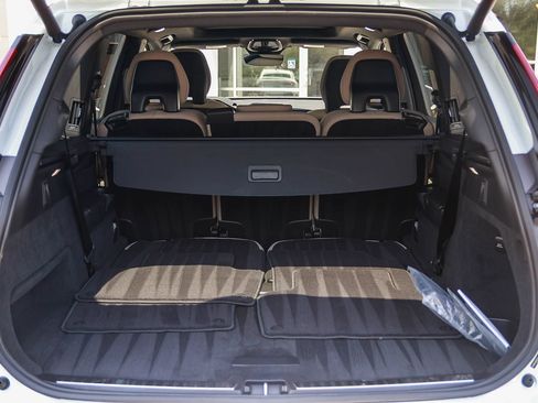 Certified 2026 Volvo XC90 B5 Plus w/ Protection Package AWD/4WD image 30