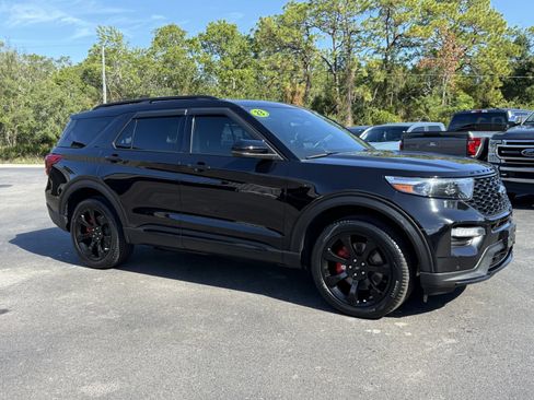 Certified 2023 Ford Explorer ST w/ Equipment Group 401A AWD/4WD image 2