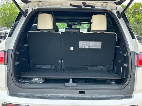 Used 2023 Toyota Sequoia Capstone image 13