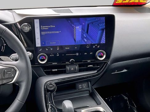 Used 2024 Lexus NX 250 FWD w/ Cold Area Package image 7