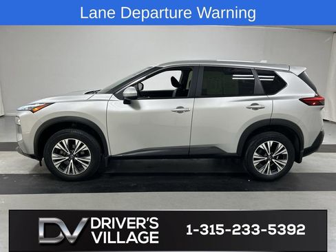 Used 2023 Nissan Rogue SV image 6