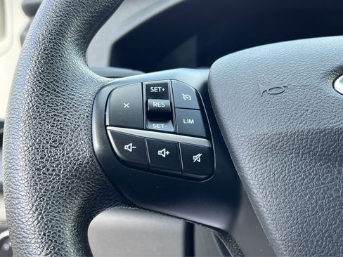 Used 2023 Ford Transit 350 XLT image 32