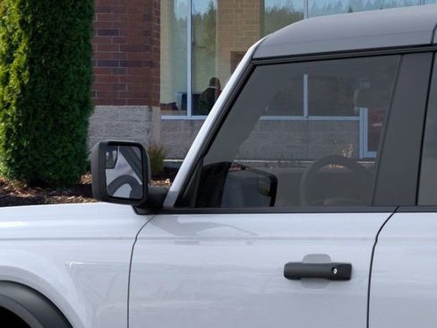 New 2025 Ford Bronco 4-Door image 22