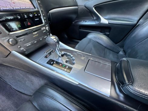 Used 2011 Lexus IS 250 w/ F-Sport Pkg w/Summer Tires RWD image 25