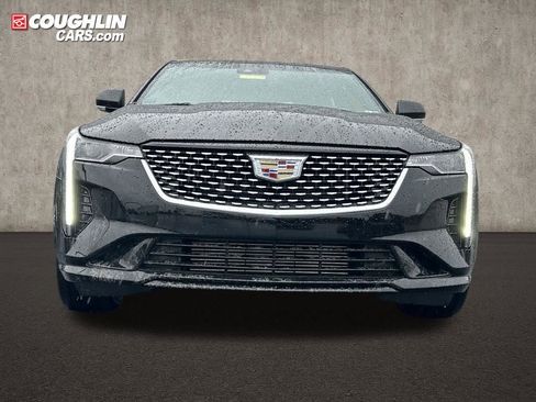Used 2023 Cadillac CT4 Premium Luxury image 2