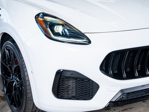 Used 2023 Maserati Grecale Modena image 18