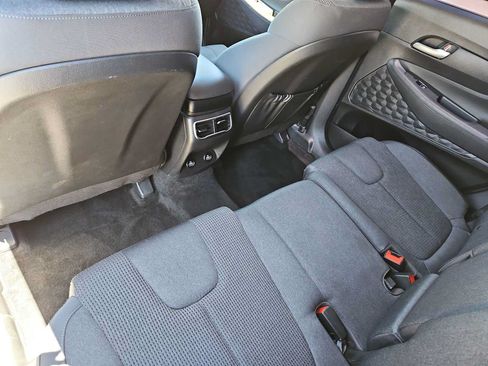 Certified 2021 Hyundai Santa Fe SEL FWD image 18