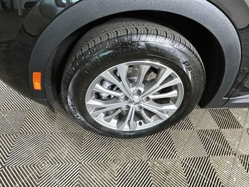 Used 2023 Buick Envision Preferred AWD/4WD image 9
