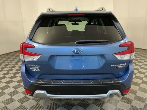 Used 2022 Subaru Forester Touring AWD/4WD image 9