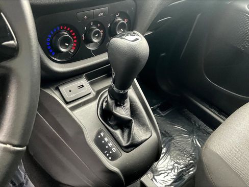 Used 2020 RAM ProMaster City SLT image 17