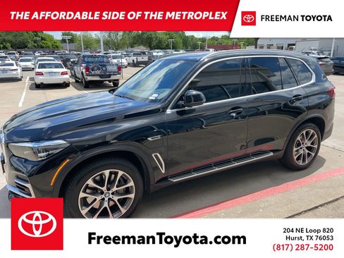 Used 2023 BMW X5 xDrive45e image 1