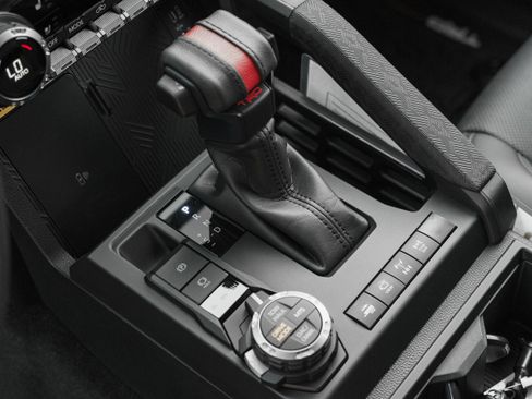 Used 2024 Toyota Tacoma TRD Pro image 11