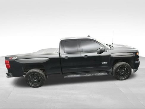 Used 2018 Chevrolet Silverado 1500 LT w/ Texas Edition AWD/4WD image 56