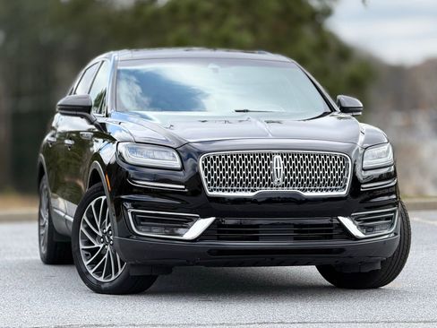 Used 2019 Lincoln Nautilus Reserve image 3