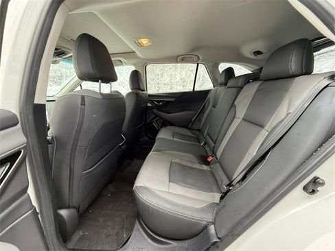 Used 2020 Subaru Outback Onyx Edition XT image 5
