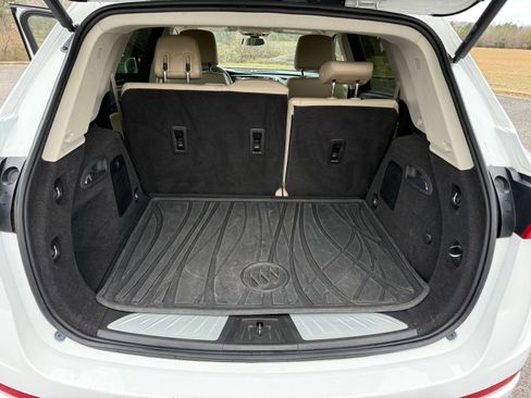 Used 2020 Buick Envision Essence image 11