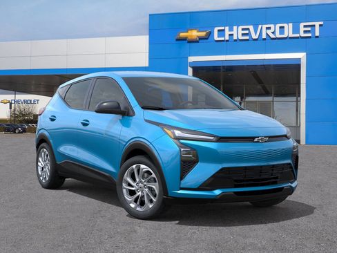 New 2027 Chevrolet Bolt LT w/ Comfort Package image 7