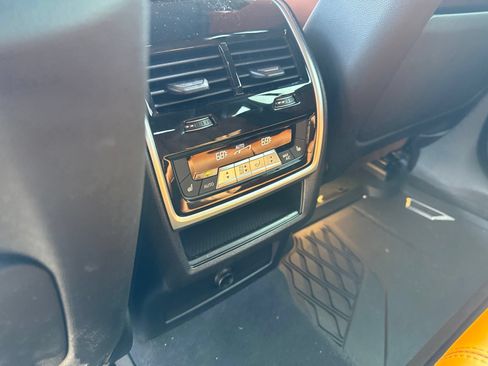 Used 2026 BMW X6 M60i AWD/4WD image 12