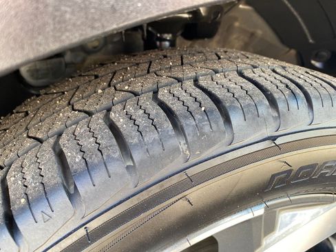 Used 2021 Hyundai Venue SEL w/ Premium Package FWD image 28