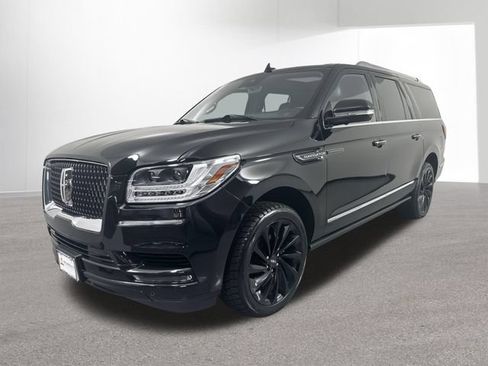 Used 2021 Lincoln Navigator L Reserve AWD/4WD image 1