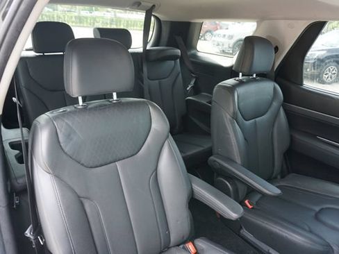 Used 2022 Hyundai Palisade SEL w/ Premium Package FWD image 15
