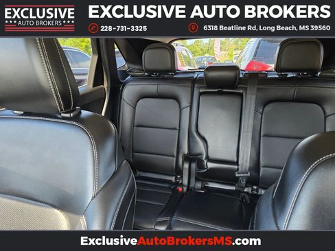 Used 2022 Ford Escape SEL image 32