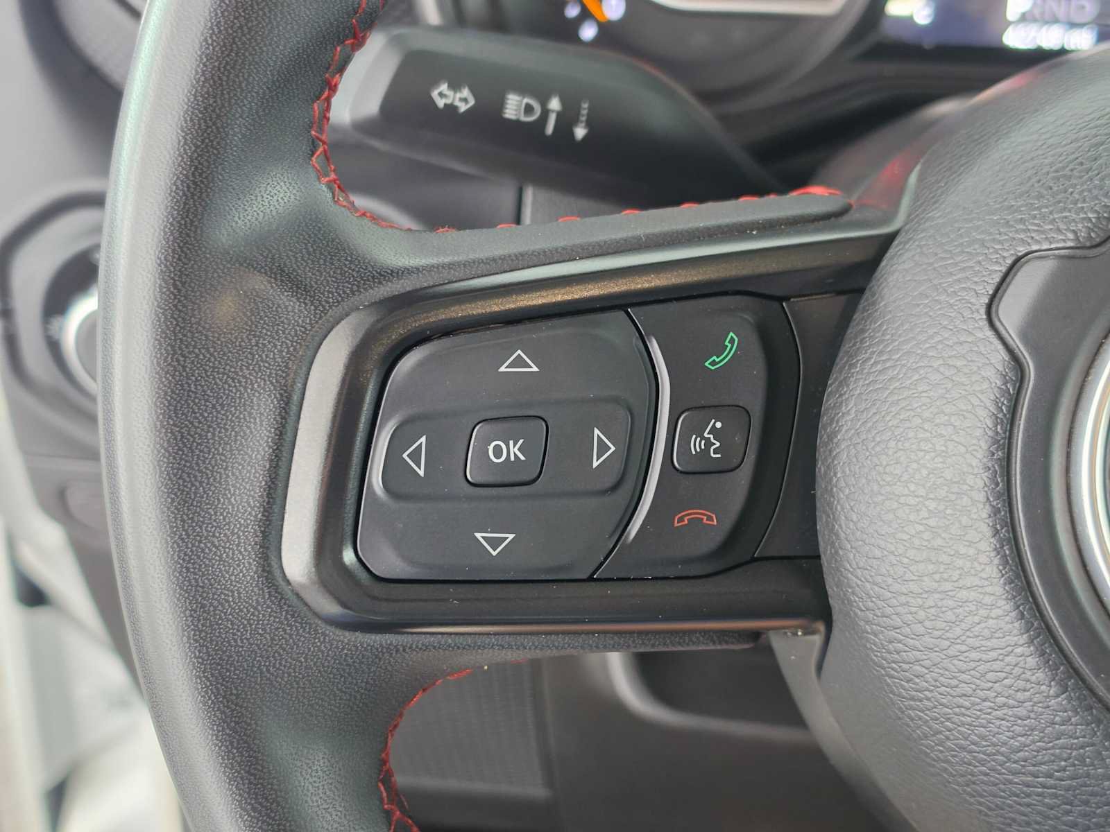 Used 2024 Jeep Wrangler Unlimited Rubicon AWD/4WD image 29