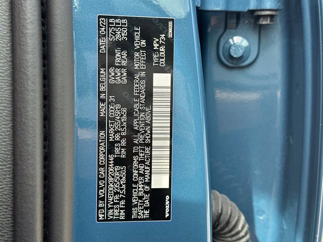 Certified 2023 Volvo C40 Recharge Core AWD/4WD image 32