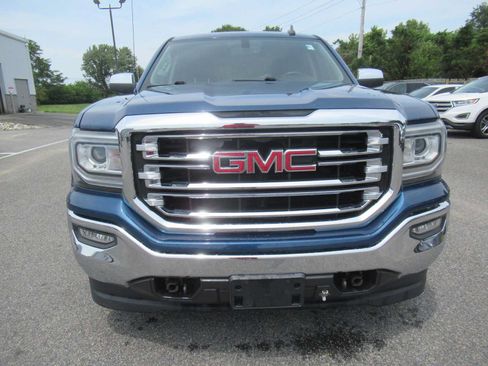 Used 2017 GMC Sierra 1500 SLT w/ Suspension Package, Off-Road AWD/4WD image 2