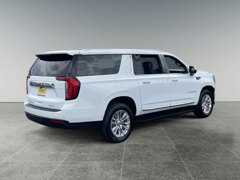 Used 2024 GMC Yukon XL SLT AWD/4WD image 5