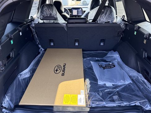 New 2026 Subaru Outback Limited AWD/4WD image 10