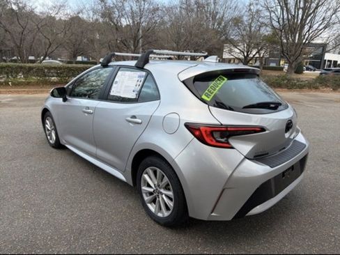 Used 2023 Toyota Corolla SE image 8